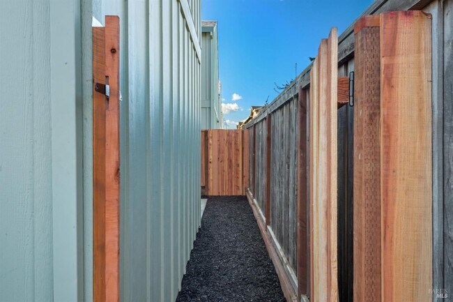 Building Photo - 1503 Patty Pl