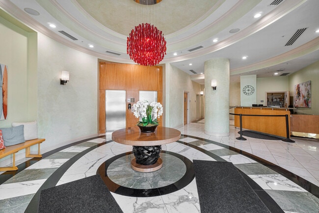 Building Photo - 600 S Dixie Hwy