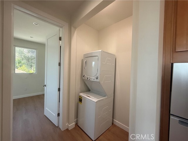 Building Photo - 20953 Saticoy St