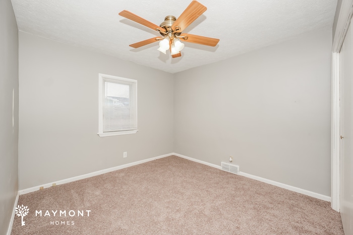 Building Photo - 430 Garfield St