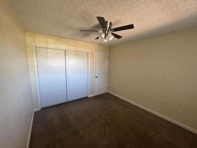 Building Photo - Welcome to SkyView Villa & Somerset Apartm...