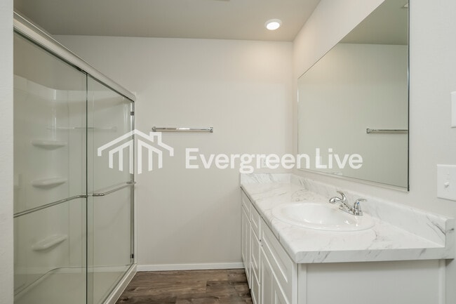 Building Photo - 10187 E Biswell Ln