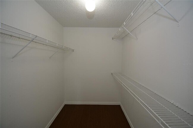 Building Photo - 85 Red Mill Dr