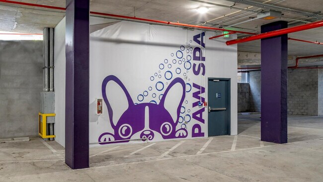 Building Photo - 425-475 E Atlantic Blvd