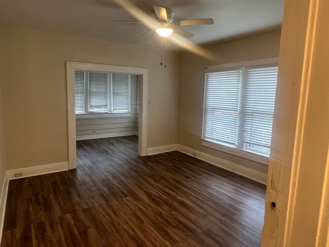 Building Photo - Tampa Heights Bungalow walk to Armature Works