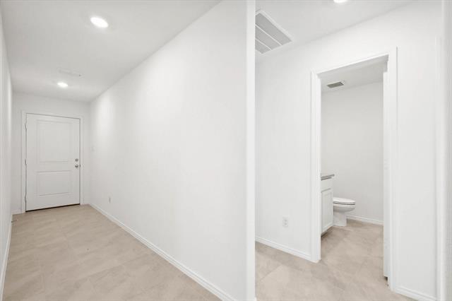 Building Photo - 7725 Skier Dr