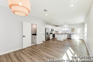 Building Photo - 811 Nevada St