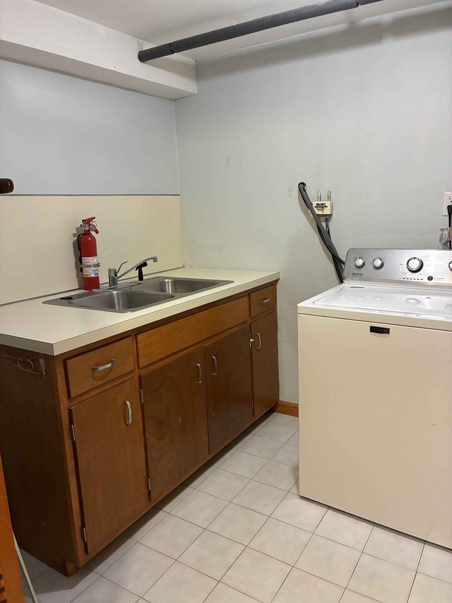 Laundry room - 197 Carter Ln