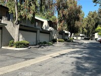 Building Photo - 3851 Sycamore St