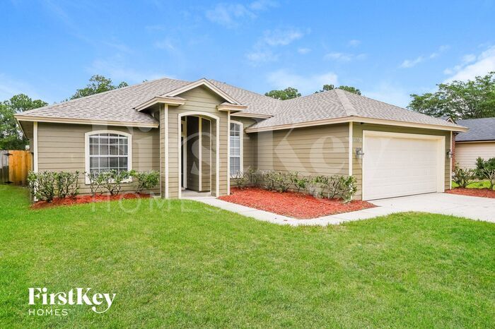 Building Photo - 12557 Ashglen Dr N