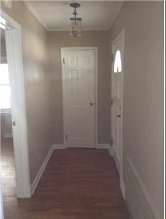 Building Photo - Charming Three-Bedroom Home Near Universit...