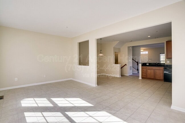 Building Photo - 23515 Forest Haven Way