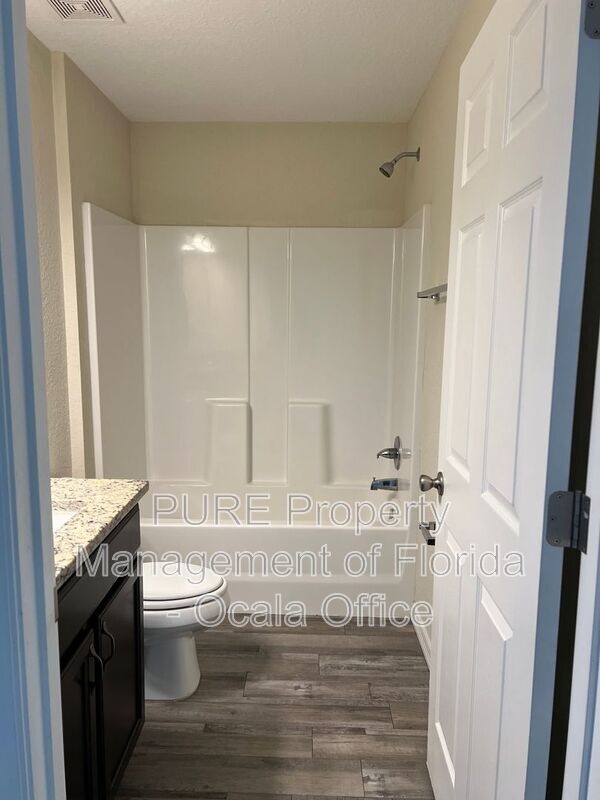 Building Photo - 7227 Midway Terrace