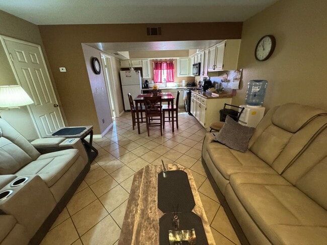 Building Photo - *2BR 2BA Furnished Condominium Riverfront with Dock, Private Beach