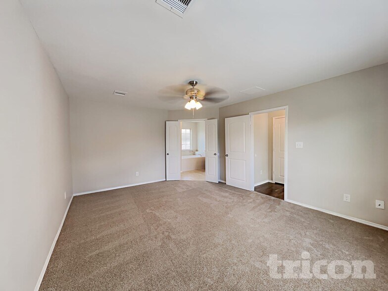 Building Photo - 1058 Pleasant Bend