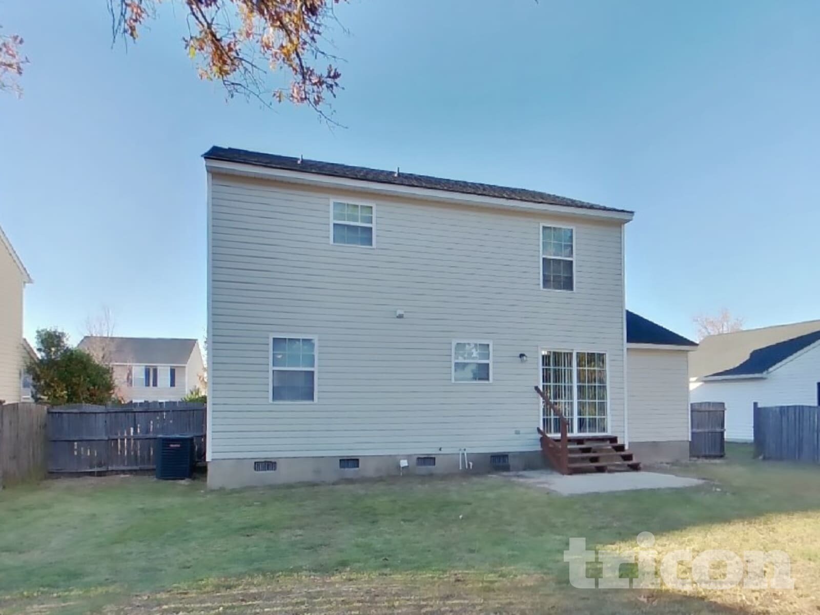 Building Photo - 131 Quiet Grove Dr
