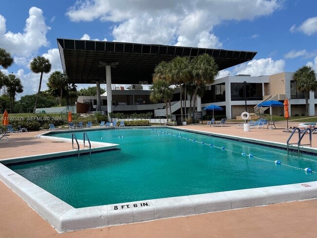 Building Photo - 3671 Environ Blvd