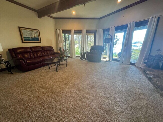 Building Photo - Furnished 1BR Apartment on Lake Lanier - Single Boat Slip Optional