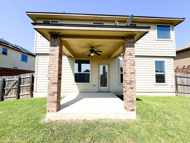 Building Photo - Available NOW!!!! This gorgeous home is located in The Landing Subdivision in Killeen. This home ...
