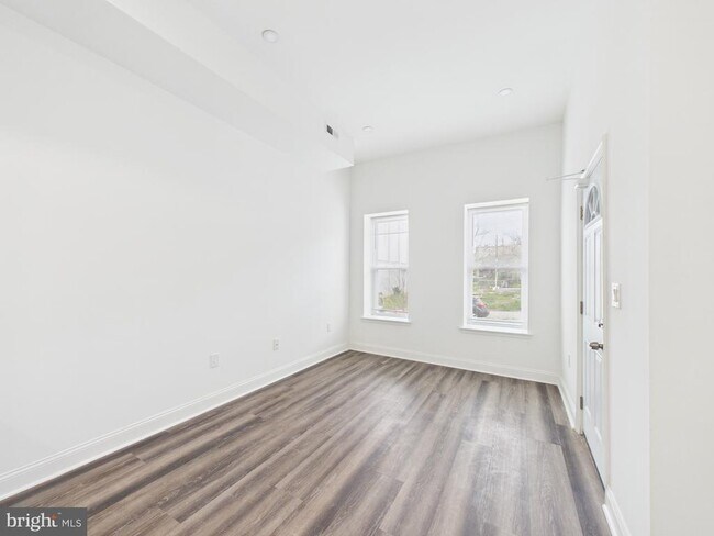 Building Photo - 1315 Harlem Ave