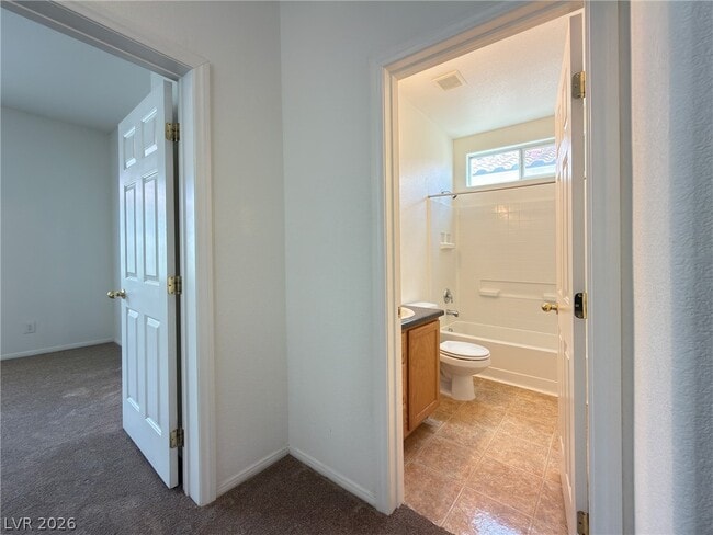 Building Photo - 10154 Sunshine Village Pl