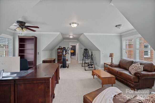 Building Photo - 16506 Morecambe Dr