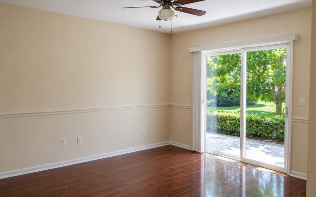 Building Photo - 12602 Crest Springs Ln