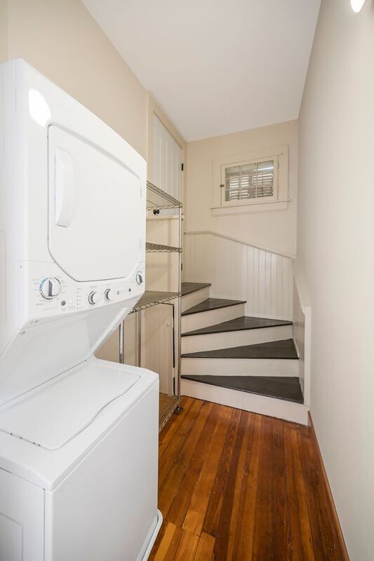 Building Photo - 1201 Princess Anne St