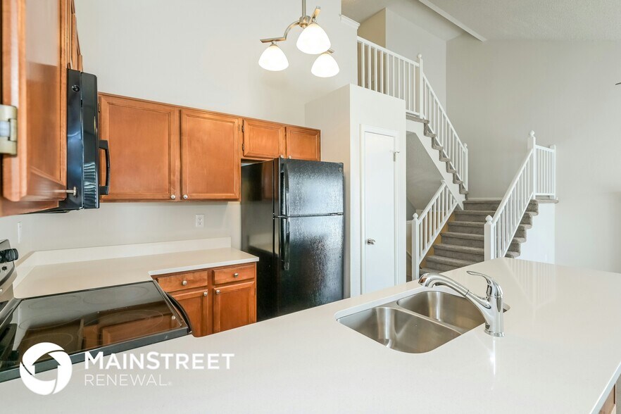 Building Photo - 19388 E Brown Dr