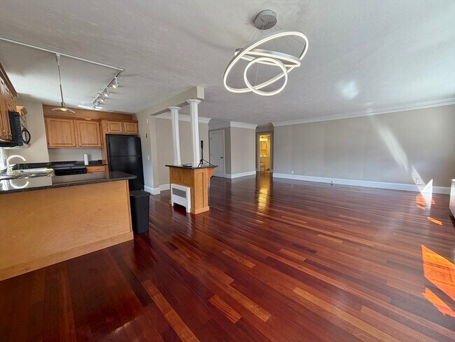 Building Photo - 2 Hammond Pond Pkwy