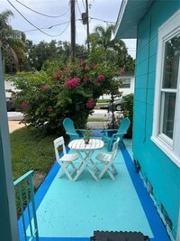 Building Photo - 914 8th St N