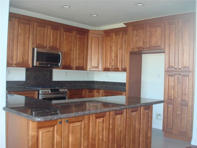 Building Photo - 11774 Oakhurst Way