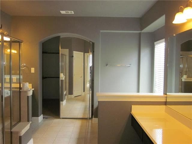 Building Photo - 13951 Veranda Ct