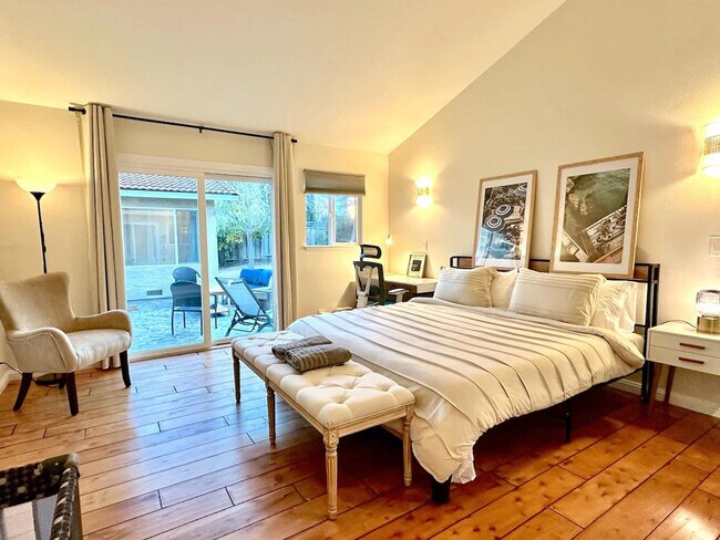 Building Photo - 6505 Skyfarm Dr