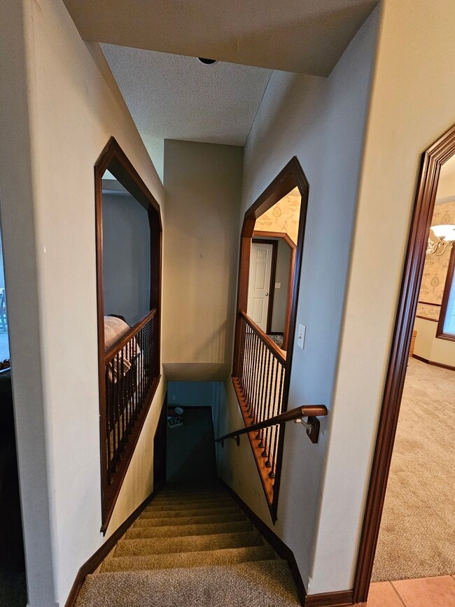 Building Photo - 373 S Grand Mere Ct