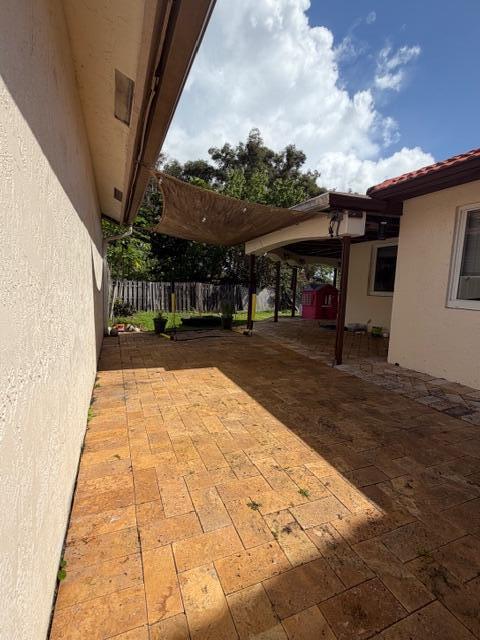 Building Photo - 15061 Norfolk Ln