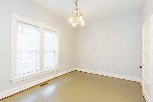 Building Photo - 51 Mentelle Park