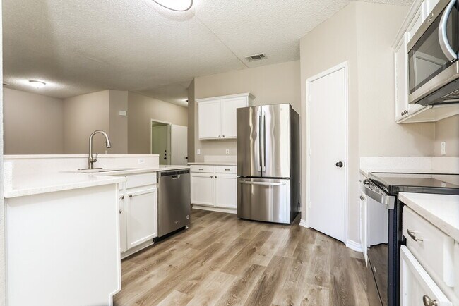 Building Photo - 1901 Purdue Dr