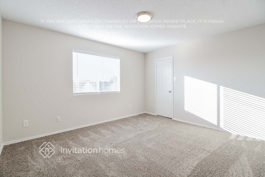 Building Photo - 9701 George Bush Dr