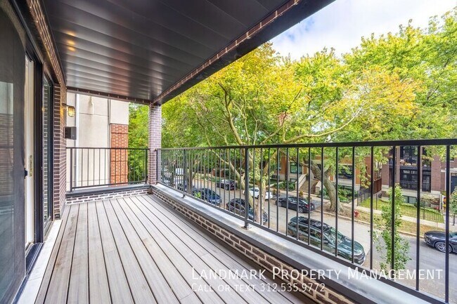 Building Photo - 2658 N Bosworth Ave