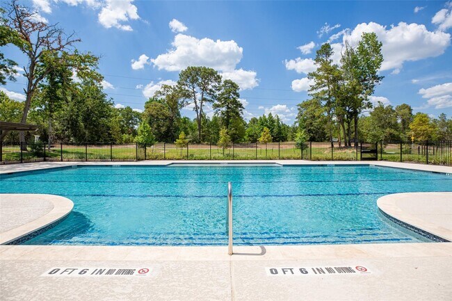 Building Photo - 13820 Goldeye Dr