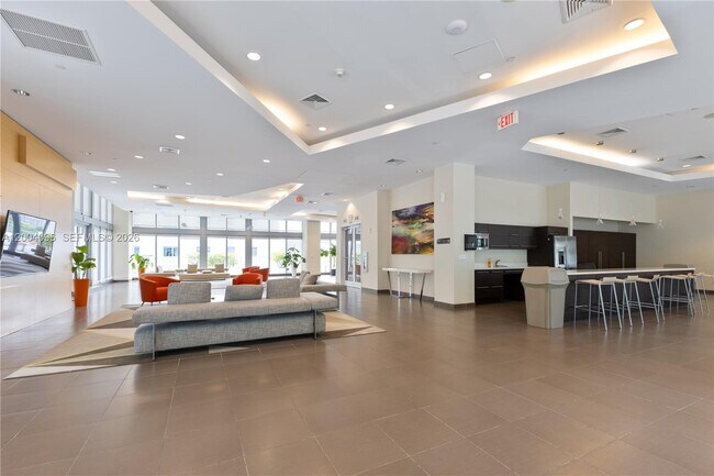 Building Photo - 950 Brickell Bay Dr