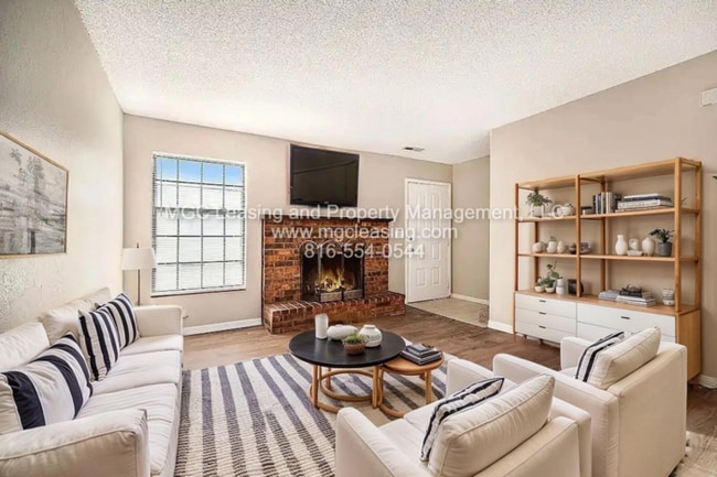 Building Photo - Millwood Townhomes - Move In and Choose Your Bonus: a Brand-New 55" TV or a $250 Amazon Gift Card...