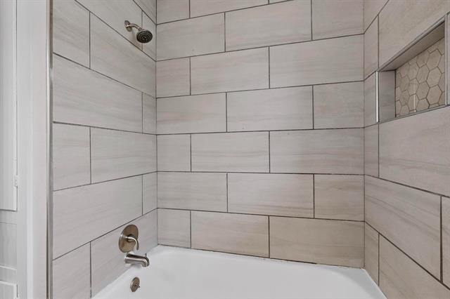 Building Photo - 2812 San Medina Ave