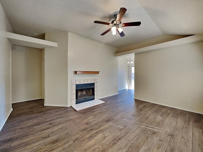 Building Photo - 8531 Gatlinburg Dr