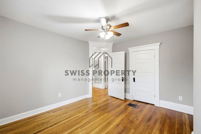 Building Photo - 342 Taylor Ave