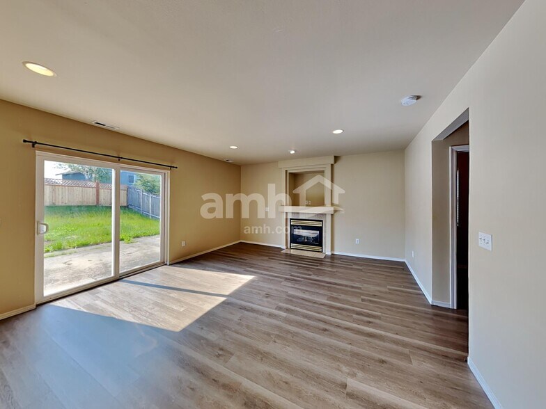 Building Photo - 19610 15th Avenue Ct E