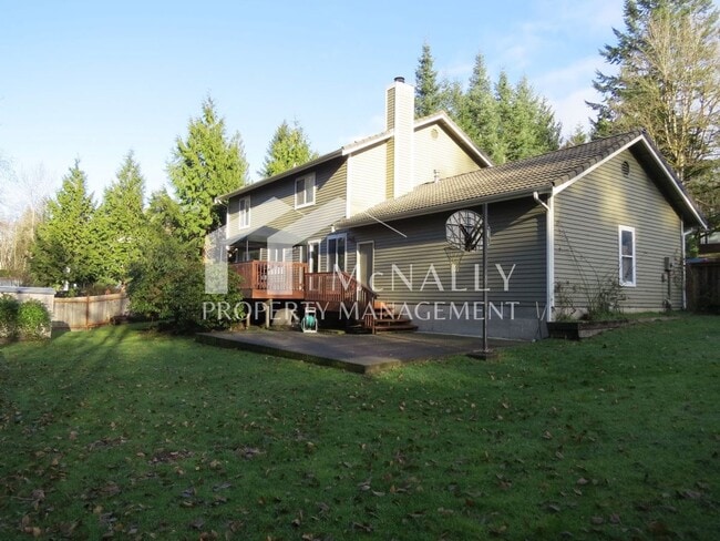 Building Photo - Wonderful 3 Bedroom, 2.5 Bath Home in Gig Harbor