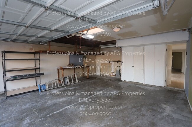 Building Photo - 17679 San Vicente St