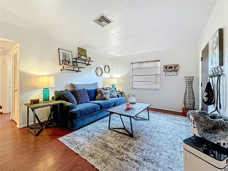 Building Photo - 3501 Beechwood Terrace
